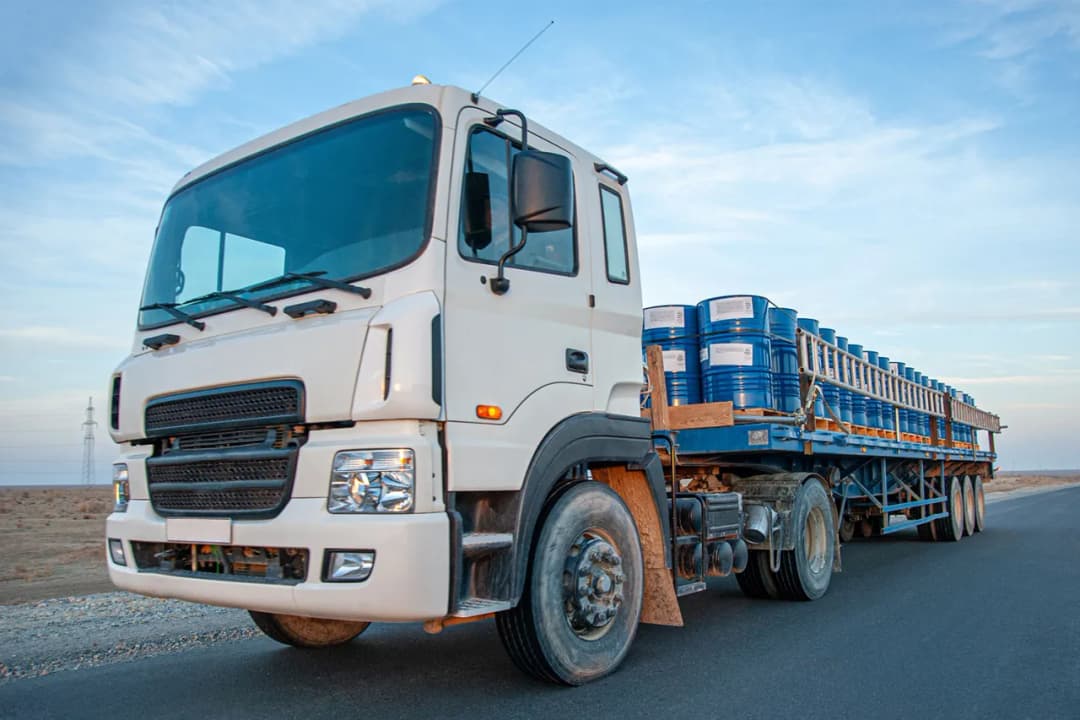 Jak holować samochód ciężarowy bezpiecznie i zgodnie z przepisami